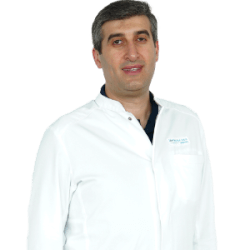 Uzm. Dr. Kamal Əhmədov